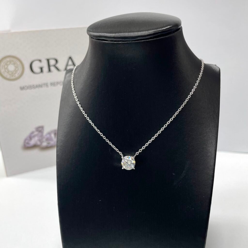 COLAR PRATA 925 COM PEDRA DE MOISSANITE- 3021210149017950