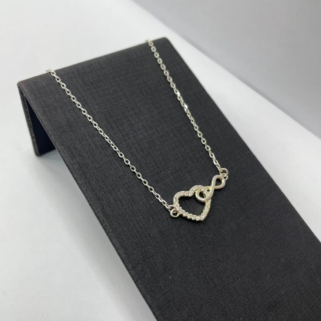 PULSEIRA EM PRATA 925 COM CORAÇÕES- 459079-PSCC